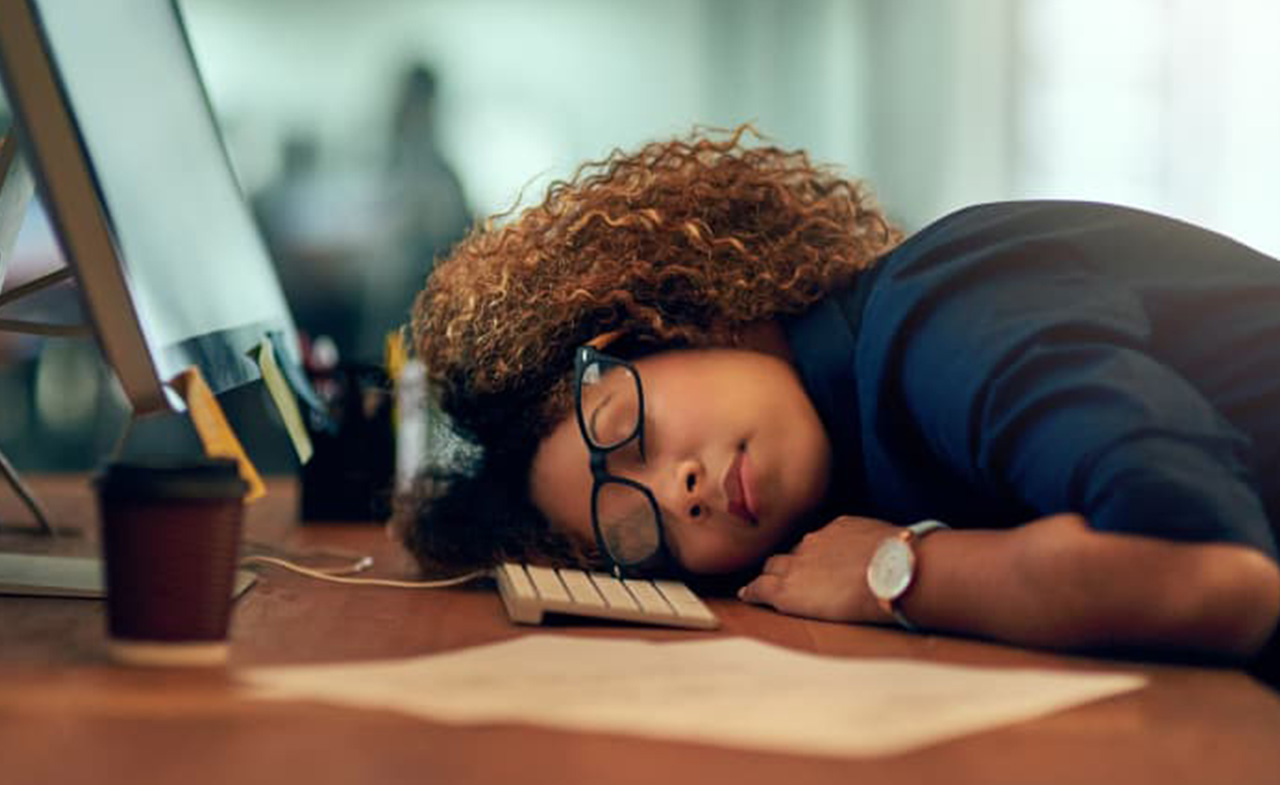 11 Ways To Combat Sleepiness at Work